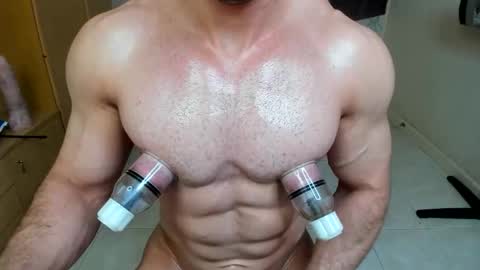 Lorenzo online show from September 8, 2025, 2:16 pm