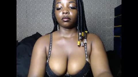 sweetnectarx online show from February 20, 2026, 12:07 am