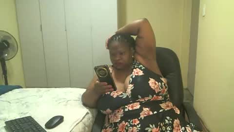 Snapshot of sweetnoziexxx chatting on December 10, 2024, 4:56 am sweetnoziexxx online show from December 10, 2024, 4:56 am