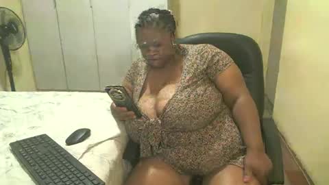 Snapshot of sweetnoziexxx chatting on December 12, 2024, 7:08 am sweetnoziexxx online show from December 12, 2024, 7:08 am