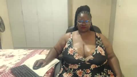 Snapshot of sweetnoziexxx chatting on January 20, 2025, 5:26 am sweetnoziexxx online show from January 20, 2025, 5:26 am