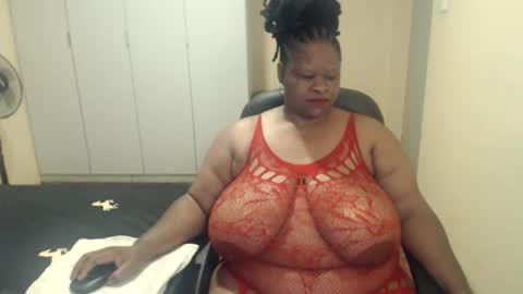Snapshot of sweetnoziexxx chatting on February 15, 2025, 4:14 am sweetnoziexxx online show from February 15, 2025, 4:14 am