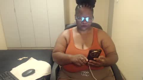 Snapshot of sweetnoziexxx chatting on February 20, 2025, 7:34 am sweetnoziexxx online show from February 20, 2025, 7:34 am