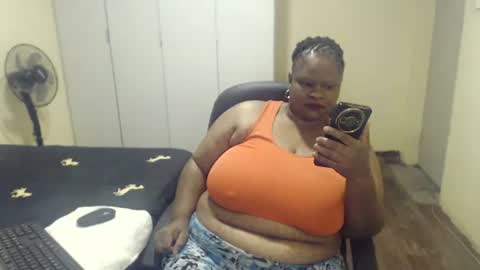 Snapshot of sweetnoziexxx chatting on March 5, 2025, 6:33 am sweetnoziexxx online show from March 5, 2025, 6:33 am