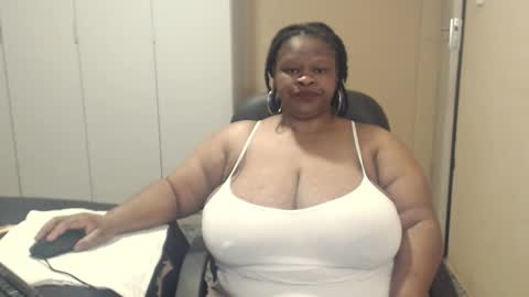 Snapshot of sweetnoziexxx chatting on October 27, 2025, 6:06 am sweetnoziexxx online show from October 27, 2025, 6:06 am