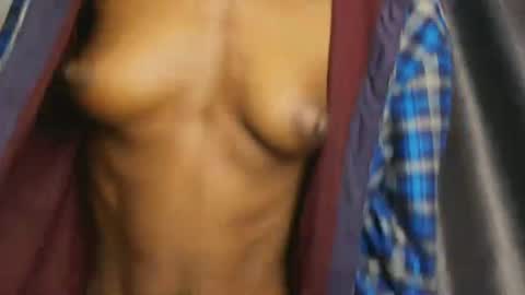 slim ivy online show from May 9, 2026, 4:17 am