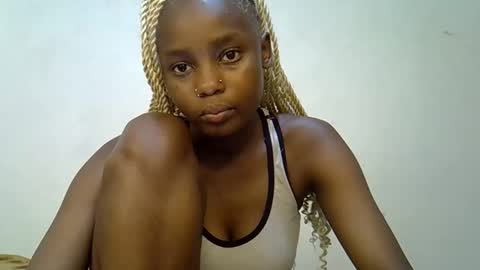 Snapshot of sweetrall chatting on March 17, 2026, 10:51 am Lilly online show from March 17, 2026, 10:51 am