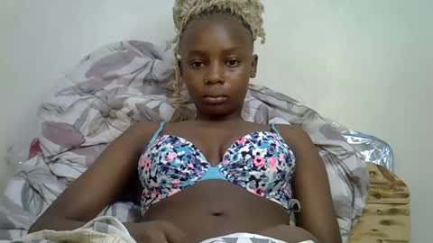 Snapshot of sweetrall chatting on March 19, 2026, 11:25 am Lilly online show from March 19, 2026, 11:25 am