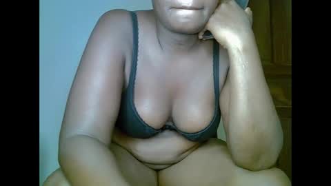 Snapshot of sweetrenne chatting on January 12, 2025, 6:49 pm sweetrenne online show from January 12, 2025, 6:49 pm