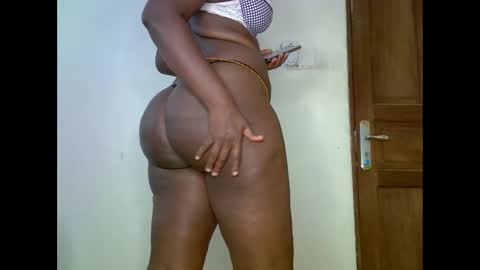 Snapshot of sweetrenne chatting on February 5, 2025, 11:34 am sweetrenne online show from February 5, 2025, 11:34 am