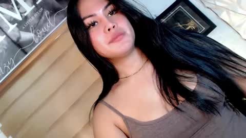 Snapshot of sweetsam14 chatting on March 7, 2025, 1:42 am sam online show from March 7, 2025, 1:42 am