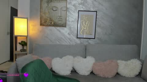 Snapshot of sweetsexangel chatting on September 13, 2025, 8:08 pm Goddess Allysse online show from September 13, 2025, 8:08 pm