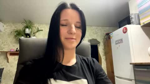 Snapshot of sweetshy99 chatting on March 27, 2026, 11:15 pm Sweet Shy online show from March 27, 2026, 11:15 pm