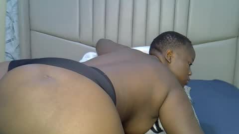 sweetsoul2 online show from February 9, 2026, 3:32 am