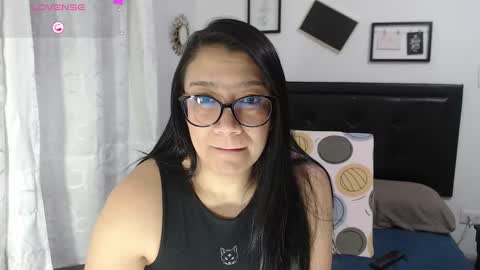 Stormi online show from March 12, 2025, 8:41 am