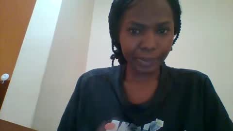Snapshot of sweett_kimmie chatting on April 7, 2026, 7:42 am sweett_kimmie online show from April 7, 2026, 7:42 am