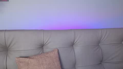 Snapshot of sweett_petite chatting on February 25, 2025, 4:21 pm online show from February 25, 2025, 4:21 pm