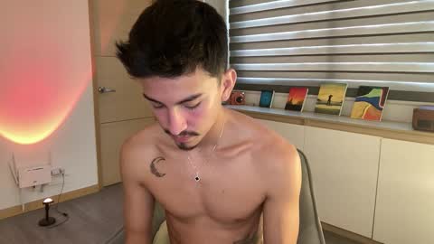 Andy  online show from November 12, 2025, 5:13 pm