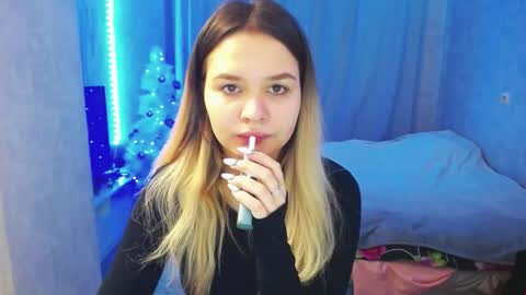 Snapshot of sweettchloe chatting on December 23, 2024, 11:04 am SweetTChloe online show from December 23, 2024, 11:04 am
