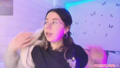 Snapshot of sweettvera_ chatting on April 30, 2026, 12:44 pm Veronica Independent Model online show from April 30, 2026, 12:44 pm