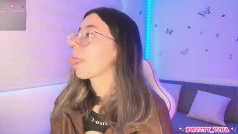 Snapshot of sweettvera_ chatting on May 22, 2026, 12:44 pm Veronica Independent Model online show from May 22, 2026, 12:44 pm