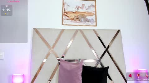 Sweetty online show from September 19, 2025, 12:17 pm