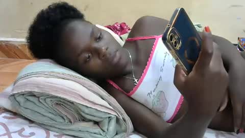 sweetvallerie online show from February 16, 2025, 2:00 pm