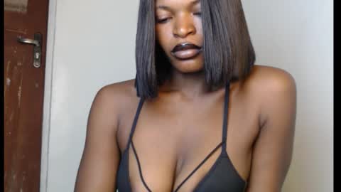 sweetxxboobsx online show from February 2, 2026, 9:08 am