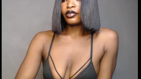 sweetxxboobsx online show from March 25, 2026, 8:53 am