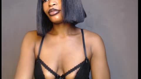 Snapshot of sweetxxboobsx chatting on June 19, 2026, 7:56 am sweetxxboobsx online show from June 19, 2026, 7:56 am
