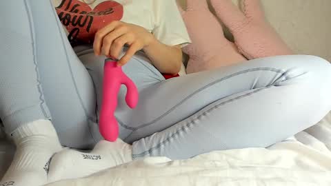 Snapshot of sweety_cum chatting on February 7, 2025, 12:53 am Mia online show from February 7, 2025, 12:53 am