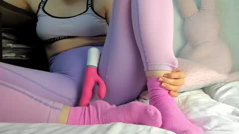 Snapshot of sweety_cum chatting on February 18, 2025, 10:58 pm Mia online show from February 18, 2025, 10:58 pm