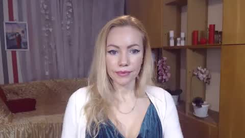Sweety friend online show from February 9, 2025, 9:06 pm