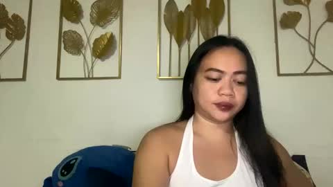 Snapshot of sweetyasian_ chatting on October 17, 2025, 1:57 pm stacey online show from October 17, 2025, 1:57 pm
