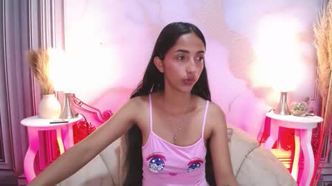 LAURA online show from September 26, 2025, 12:09 pm