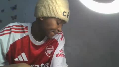 sweetypussy01 online show from October 19, 2025, 5:13 pm