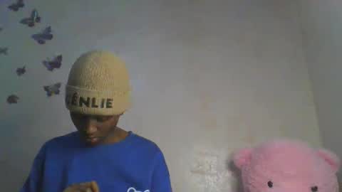 sweetypussy01 online show from November 1, 2025, 7:38 pm