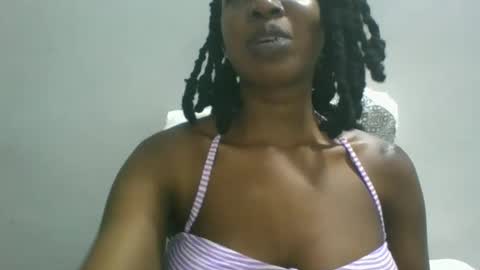 sweetz_candice online show from October 14, 2025, 7:03 pm