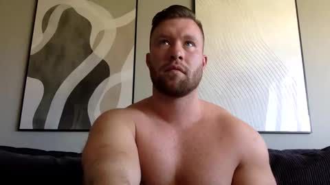 Snapshot of swekingxx chatting on November 3, 2025, 12:06 pm swekingxx online show from November 3, 2025, 12:06 pm