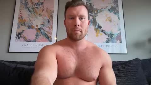 Snapshot of swekingxx chatting on February 16, 2026, 12:56 pm swekingxx online show from February 16, 2026, 12:56 pm