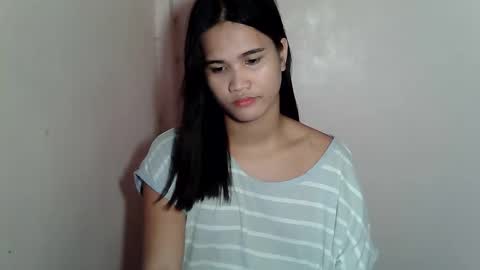 Snapshot of swettie_rhea chatting on March 24, 2026, 10:26 pm Rhea online show from March 24, 2026, 10:26 pm