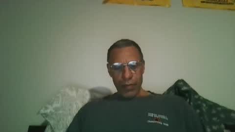 Snapshot of swimmerbod2495 chatting on February 7, 2026, 1:20 am swimmerbod2495 online show from February 7, 2026, 1:20 am