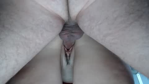 Nikki aka swinginmilf on ofs online show from October 7, 2025, 1:08 pm