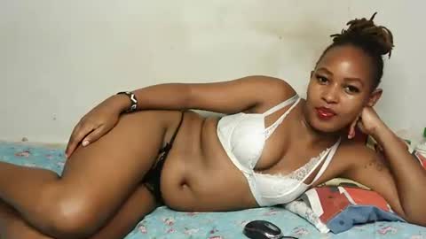 Snapshot of swt_bby chatting on April 26, 2026, 4:59 pm swt_bby online show from April 26, 2026, 4:59 pm