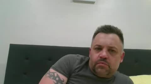 sxylegsturnmeon online show from September 29, 2025, 5:45 am