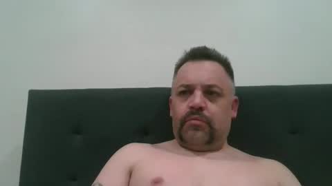 sxylegsturnmeon online show from October 31, 2025, 8:10 pm