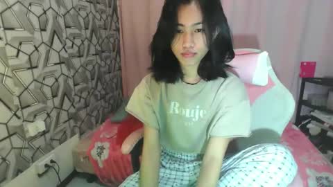 Snapshot of sydnyxox1 chatting on May 4, 2026, 2:40 am sydnyxox1 online show from May 4, 2026, 2:40 am