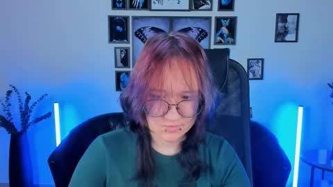 syllviareed online show from January 12, 2026, 10:09 am