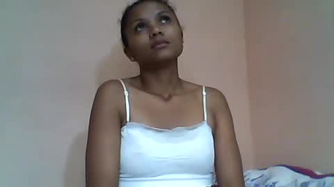 Snapshot of sylvaniah01 chatting on June 14, 2026, 4:47 am sylvaniah01 online show from June 14, 2026, 4:47 am