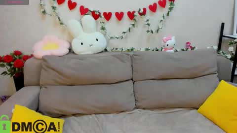 Sylvia online show from March 10, 2026, 1:10 am